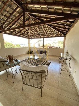 Imagem Casa com 3 Quartos à Venda, 1.764 m² em Iguaçu - Ipatinga