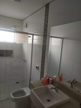 Imagem Casa com 3 Quartos à Venda, 140 m² em Wanel Ville - Sorocaba Imagem Casa com 3 Quartos à Venda, 140 m² em Wanel Ville - Sorocaba