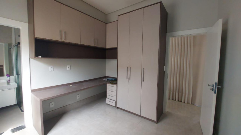 Imagem Casa com 3 Quartos à Venda, 375 m² em Condomínio Belvedere - Cuiabá Imagem Casa com 3 Quartos à Venda, 375 m² em Condomínio Belvedere - Cuiabá