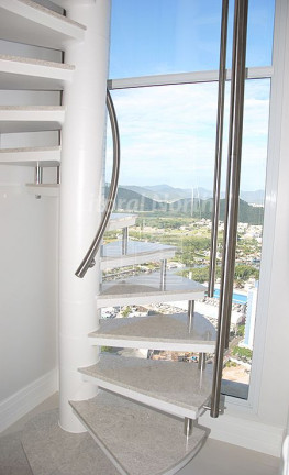Imagem Cobertura com 6 Quartos à Venda, 490 m² em Centro - Balneário Camboriú Imagem Cobertura com 6 Quartos à Venda, 490 m² em Centro - Balneário Camboriú