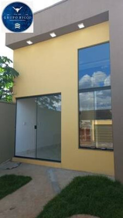 Imagem Casa com 3 Quartos à Venda, 127 m² em Goiânia Imagem Casa com 3 Quartos à Venda, 127 m² em Goiânia