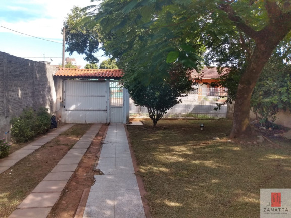 Imagem Casa com 3 Quartos à Venda, 671 m² em Centro - Esteio