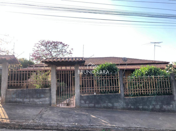 Imagem Casa com 3 Quartos à Venda, 400 m² em Cidade Clube Residência - Igarapé Imagem Casa com 3 Quartos à Venda, 400 m² em Cidade Clube Residência - Igarapé
