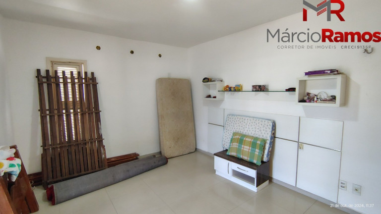 Imagem Casa com 5 Quartos à Venda, 254 m² em Sapiranga - Fortaleza Imagem Casa com 5 Quartos à Venda, 254 m² em Sapiranga - Fortaleza