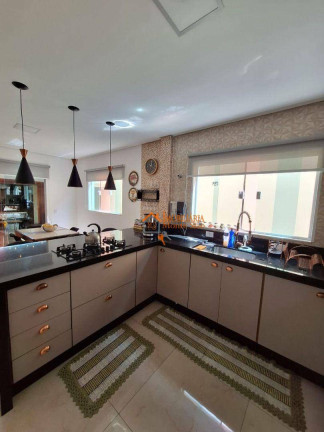 Imagem Sobrado com 3 Quartos à Venda, 150 m² em Center Ville - Arujá Imagem Sobrado com 3 Quartos à Venda, 150 m² em Center Ville - Arujá