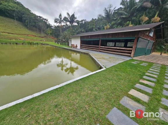 Imagem Fazenda à Venda, 900 m² em Vila Itoupava - Blumenau Imagem Fazenda à Venda, 900 m² em Vila Itoupava - Blumenau