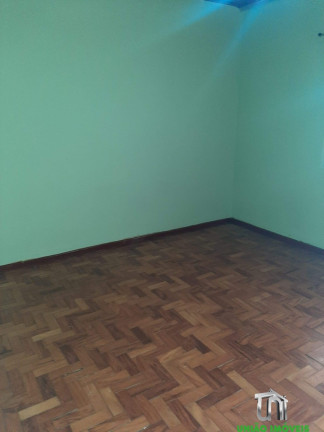 Imagem Casa com 3 Quartos à Venda, 210 m² em Centro - Extrema