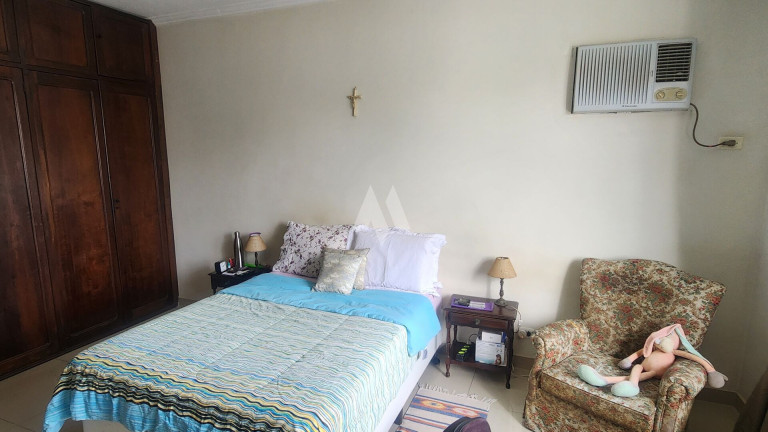 Imagem Casa com 5 Quartos à Venda, 500 m² em Embaré - Santos