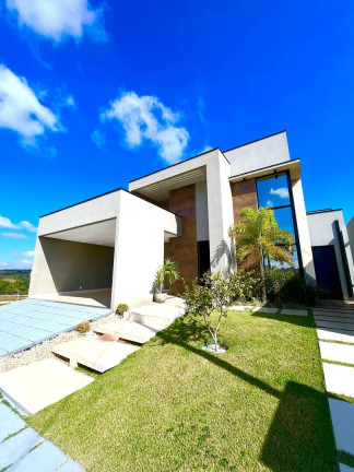 Imagem Casa com 3 Quartos à Venda, 155 m² em Cidade Das Flores - Caldas Novas Imagem Casa com 3 Quartos à Venda, 155 m² em Cidade Das Flores - Caldas Novas