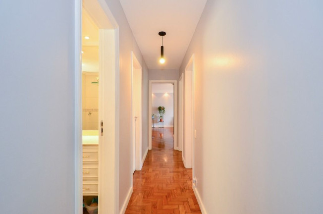 Imagem Apartamento com 3 Quartos à Venda, 127 m² em Moema - São Paulo