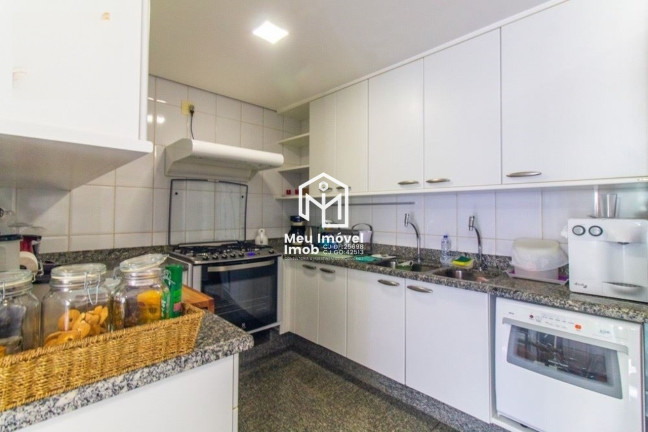 Imagem Imóvel com 4 Quartos à Venda, 210 m² em Asa Norte - Brasília Imagem Imóvel com 4 Quartos à Venda, 210 m² em Asa Norte - Brasília