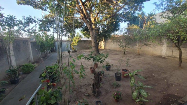Imagem Casa com 2 Quartos à Venda, 60 m² em Praia De Carapebus - Serra