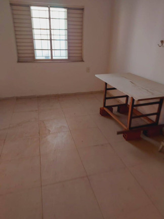 Imagem Casa com 3 Quartos à Venda, 244 m² em Vila Carvalho - Sorocaba Imagem Casa com 3 Quartos à Venda, 244 m² em Vila Carvalho - Sorocaba