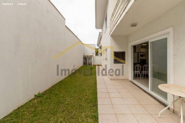 Imagem Casa com 5 Quartos à Venda, 317 m² em Santa Felicidade - Curitiba