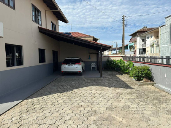Imagem Casa com 5 Quartos à Venda, 220 m² em Centro - Balneário Barra Do Sul