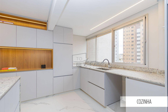 Imagem Apartamento com 3 Quartos à Venda, 205 m² em Cabral - Curitiba
