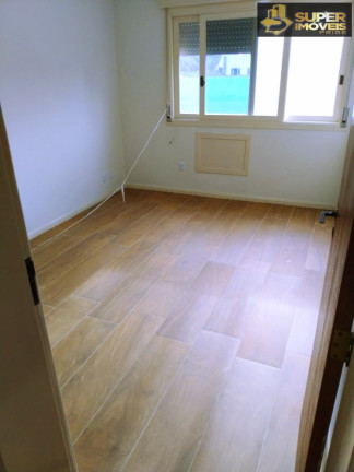 Imagem Apartamento com 4 Quartos para Alugar, 182 m² em Centro - Pelotas