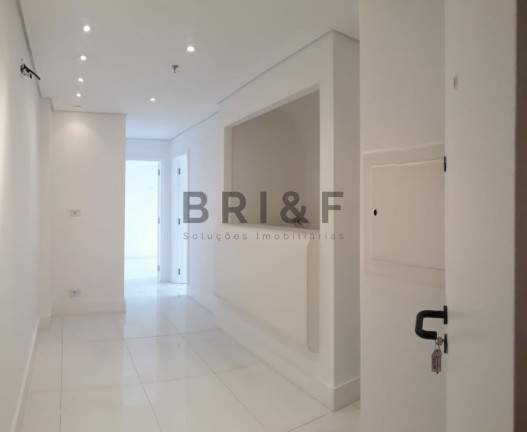 Imóvel Comercial à Venda, 47 m² em Vila Nova Conceição - São Paulo