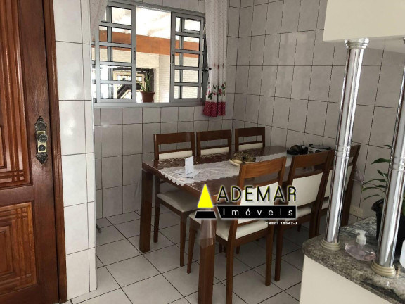 Imagem Casa com 2 Quartos à Venda, 195 m² em Casa Grande - Diadema