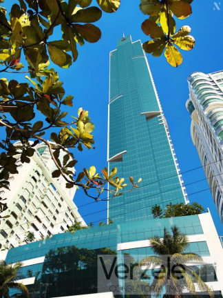 Apartamento com 4 Quartos à Venda, 194 m² em Centro - Balneário Camboriú