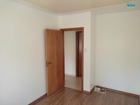 Imagem Imóvel com 3 Quartos à Venda, 83 m² em Menino Deus - Porto Alegre Imagem Imóvel com 3 Quartos à Venda, 83 m² em Menino Deus - Porto Alegre
