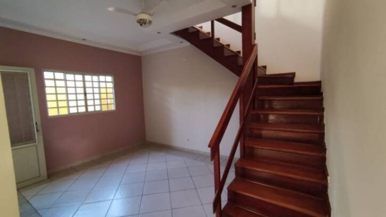 Imagem Sobrado com 2 Quartos à Venda, 159 m² em Parque Tabaeté - Taubaté Imagem Sobrado com 2 Quartos à Venda, 159 m² em Parque Tabaeté - Taubaté