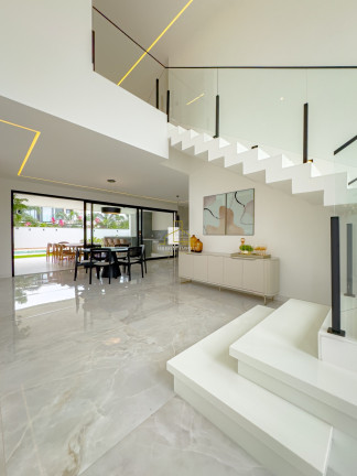 Casa com 5 Quartos à Venda, 424 m² em Alphaville Jacuhy - Serra