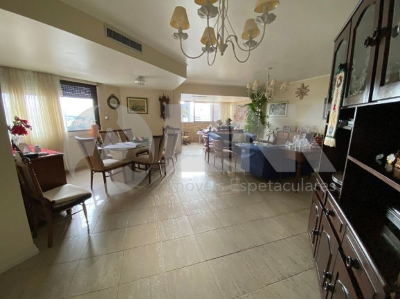 Apartamento com 3 Quartos à Venda, 159 m² em Bela Vista - Porto Alegre