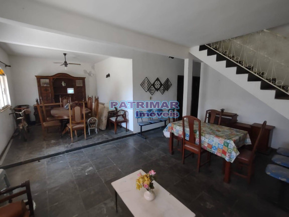 Imagem Casa com 4 Quartos à Venda, 284 m² em Itaipuaçu - Maricá Imagem Casa com 4 Quartos à Venda, 284 m² em Itaipuaçu - Maricá