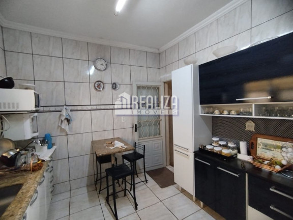 Imagem Sobrado com 4 Quartos à Venda, 138 m² em Parque Das Gameleiras - Uberaba