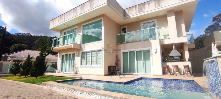 Imagem Casa com 5 Quartos à Venda, 651 m² em Prata - Teresópolis Imagem Casa com 5 Quartos à Venda, 651 m² em Prata - Teresópolis