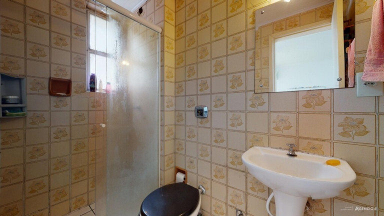 Imagem Imóvel com 1 Quarto à Venda, 30 m² em Centro Histórico - Porto Alegre Imagem Imóvel com 1 Quarto à Venda, 30 m² em Centro Histórico - Porto Alegre