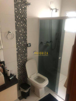 Imagem Casa com 4 Quartos à Venda, 200 m² em Condomínio Villagio Milano - Sorocaba Imagem Casa com 4 Quartos à Venda, 200 m² em Condomínio Villagio Milano - Sorocaba