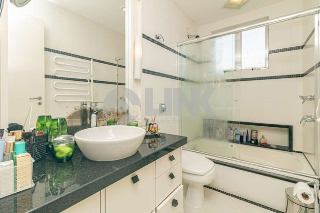 Imagem Apartamento com 3 Quartos à Venda, 113 m² em Petropolis - Porto Alegre