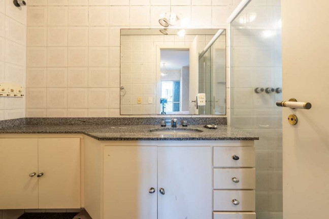 Imagem Apartamento com 1 Quarto à Venda, 143 m² em Indianópolis - São Paulo Imagem Apartamento com 1 Quarto à Venda, 143 m² em Indianópolis - São Paulo