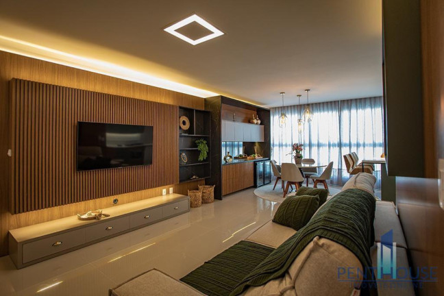 Imagem Apartamento com 3 Quartos à Venda, 116 m² em Centro - Balneário Camboriú Imagem Apartamento com 3 Quartos à Venda, 116 m² em Centro - Balneário Camboriú