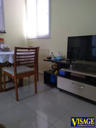 Apartamento com 2 Quartos à Venda,  em Jd. Yolanda - Jacareí