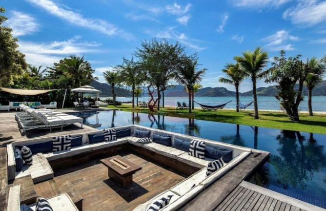 Imagem Casa à Venda, 600 m² em Conceição De Jacareí - Rio De Janeiro Imagem Casa à Venda, 600 m² em Conceição De Jacareí - Rio De Janeiro