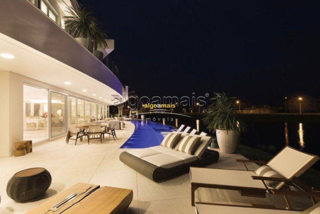 Casa com 6 Quartos à Venda, 961 m² em Condomínio Enseada Lagos Xangri-lá - Xangri-lá