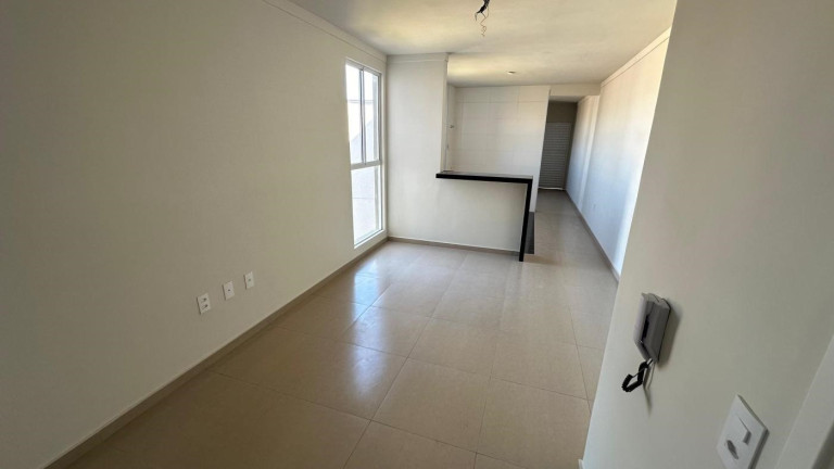 Imagem Imóvel com 2 Quartos à Venda, 65 m² em Cabral - Contagem