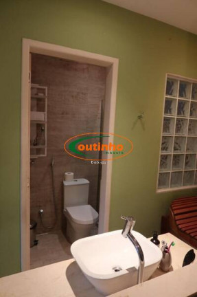 Imagem Apartamento com 1 Quarto à Venda, 62 m² em Maracanã - Rio De Janeiro Imagem Apartamento com 1 Quarto à Venda, 62 m² em Maracanã - Rio De Janeiro