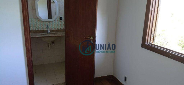 Imagem Casa com 4 Quartos à Venda, 320 m² em Maria Paula - São Gonçalo Imagem Casa com 4 Quartos à Venda, 320 m² em Maria Paula - São Gonçalo