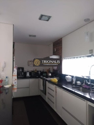 Imagem Casa com 3 Quartos à Venda, 330 m² em Vila Santista - Atibaia Imagem Casa com 3 Quartos à Venda, 330 m² em Vila Santista - Atibaia