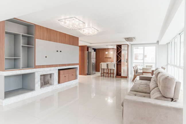 Foto do imóvel Imóvel com 3 Quartos à Venda, 202 m² em Prainha - Torres Foto do imóvel Imóvel com 3 Quartos à Venda, 202 m² em Prainha - Torres
