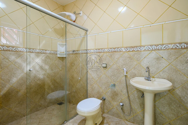Imagem Casa com 6 Quartos à Venda, 1.000 m² em Guará I - Brasília