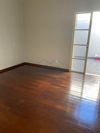 Imagem Casa com 3 Quartos à Venda, 279 m² em Rosário - Pirassununga