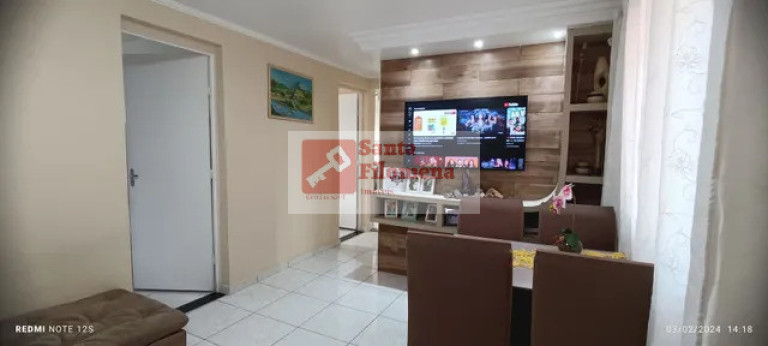 Apartamento à Venda, 50 m² em Jardim Santo André - Santo André