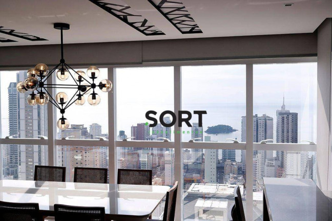 Imagem Apartamento com 3 Quartos à Venda, 130 m² em Centro - Balneário Camboriú