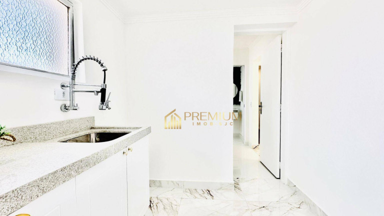 Imagem Apartamento com 3 Quartos à Venda, 130 m² em Vila Adyana - São José Dos Campos