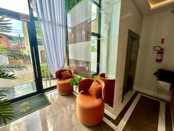 Imagem Apartamento com 2 Quartos à Venda, 80 m² em Bombas - Bombinhas